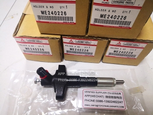 ME240226,Genuine Mitsubishi Fuso Bus Fuel Injectors